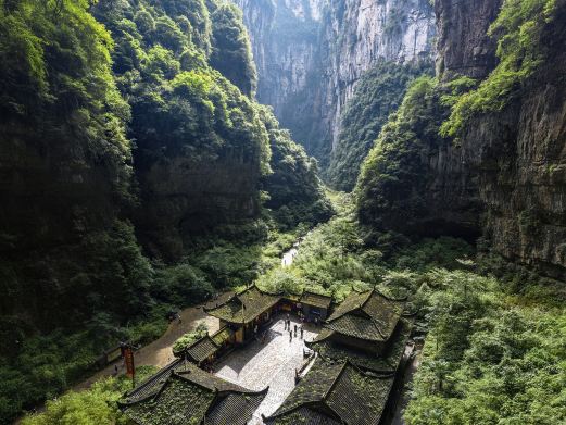 重庆武隆天生三桥风景区-天龙天坑