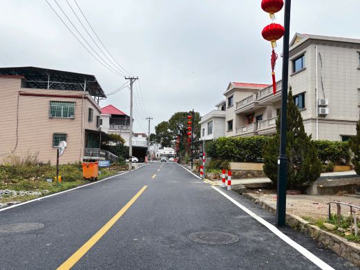 山重村