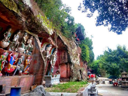 黄桷大佛旅游景区