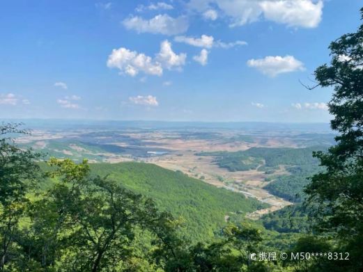 罗通山风景区