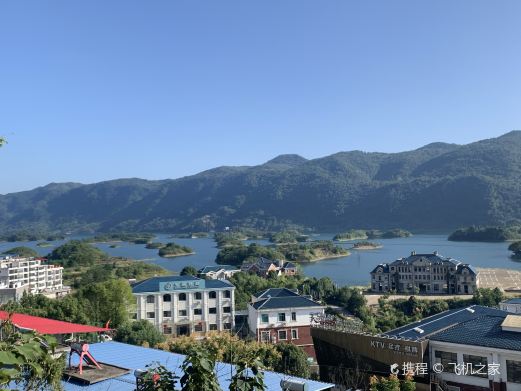 仙岛湖直升机旅游基地