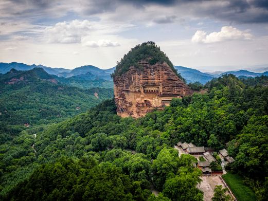 麦积山石窟