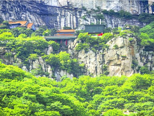 青岩寺风景区