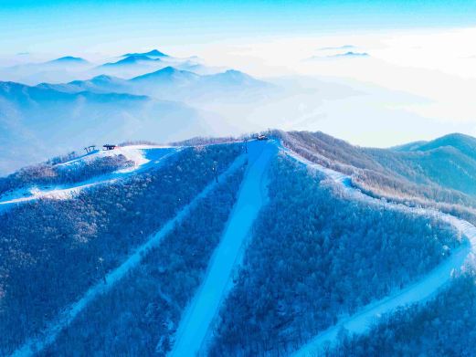 吉旅万峰通化滑雪度假区